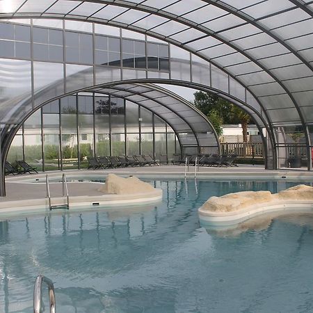 Camping Des Roses كويند المظهر الخارجي الصورة